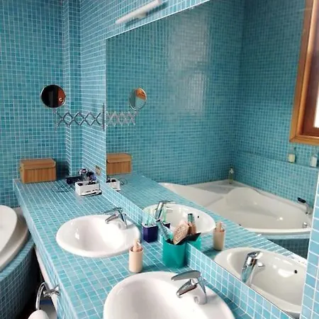 بيت للعطل Chalet Con Piscina Cerca De Playas De فيجو